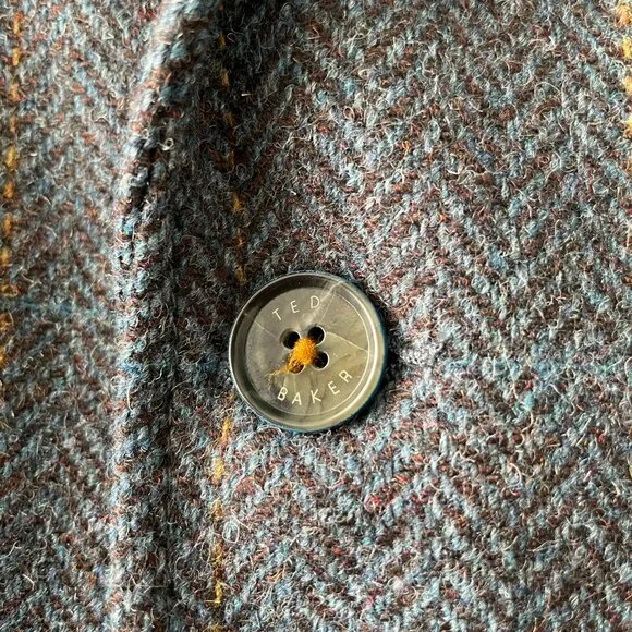 Jacket - Picture 5 of 9